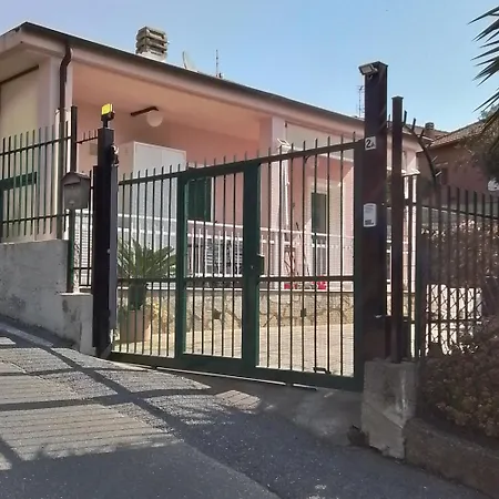 Cà Del Sole Hébergement de vacances Borgio Verezzi